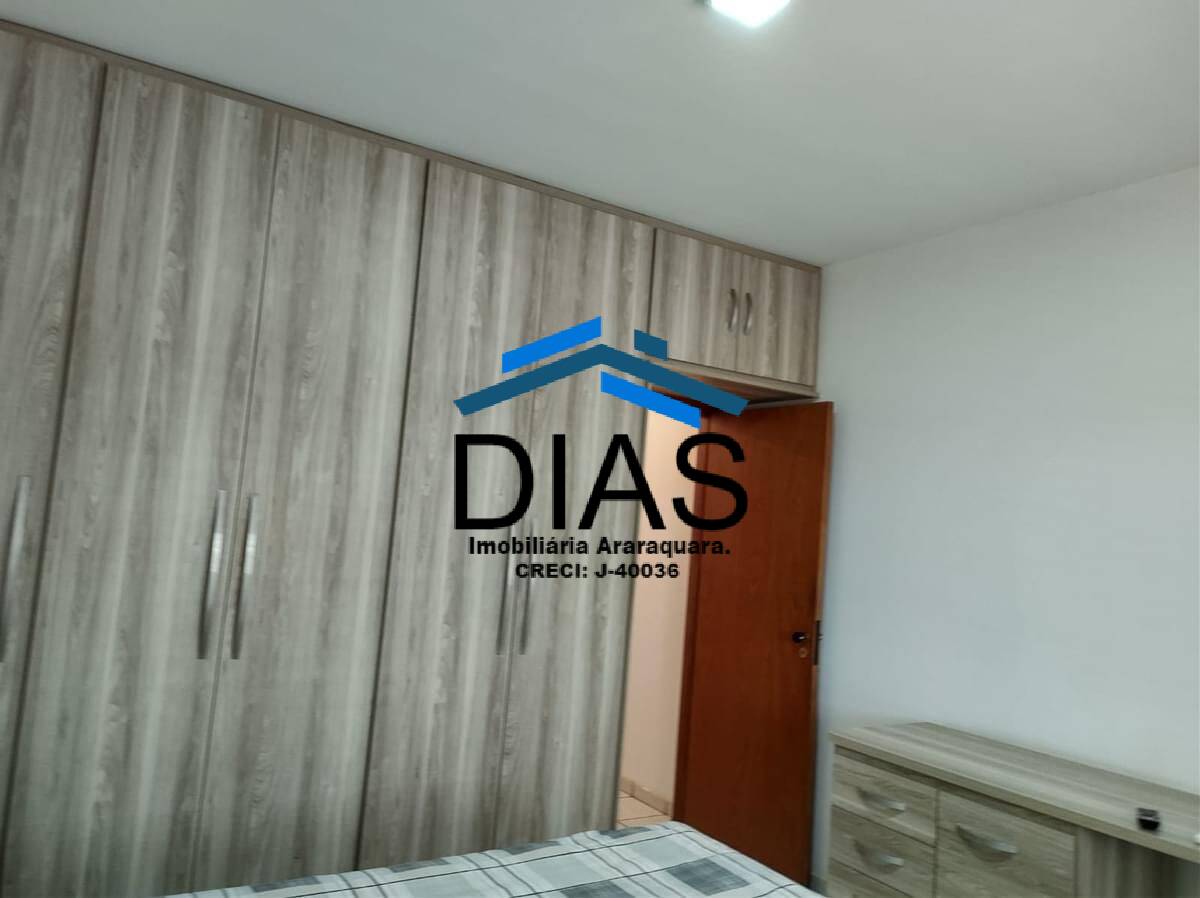 Casa à venda com 2 quartos, 90m² - Foto 5