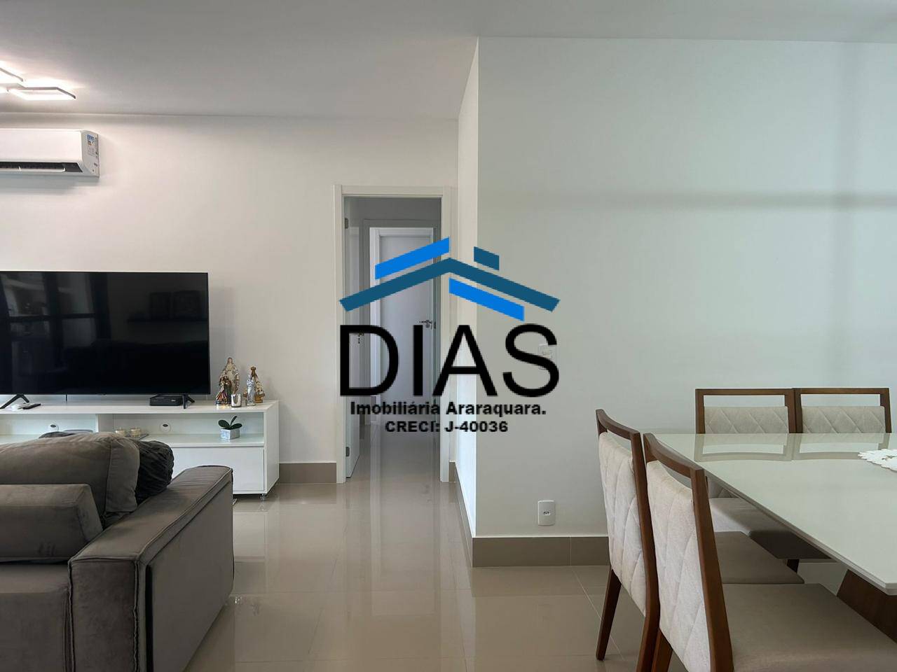 Apartamento à venda com 3 quartos, 124m² - Foto 4