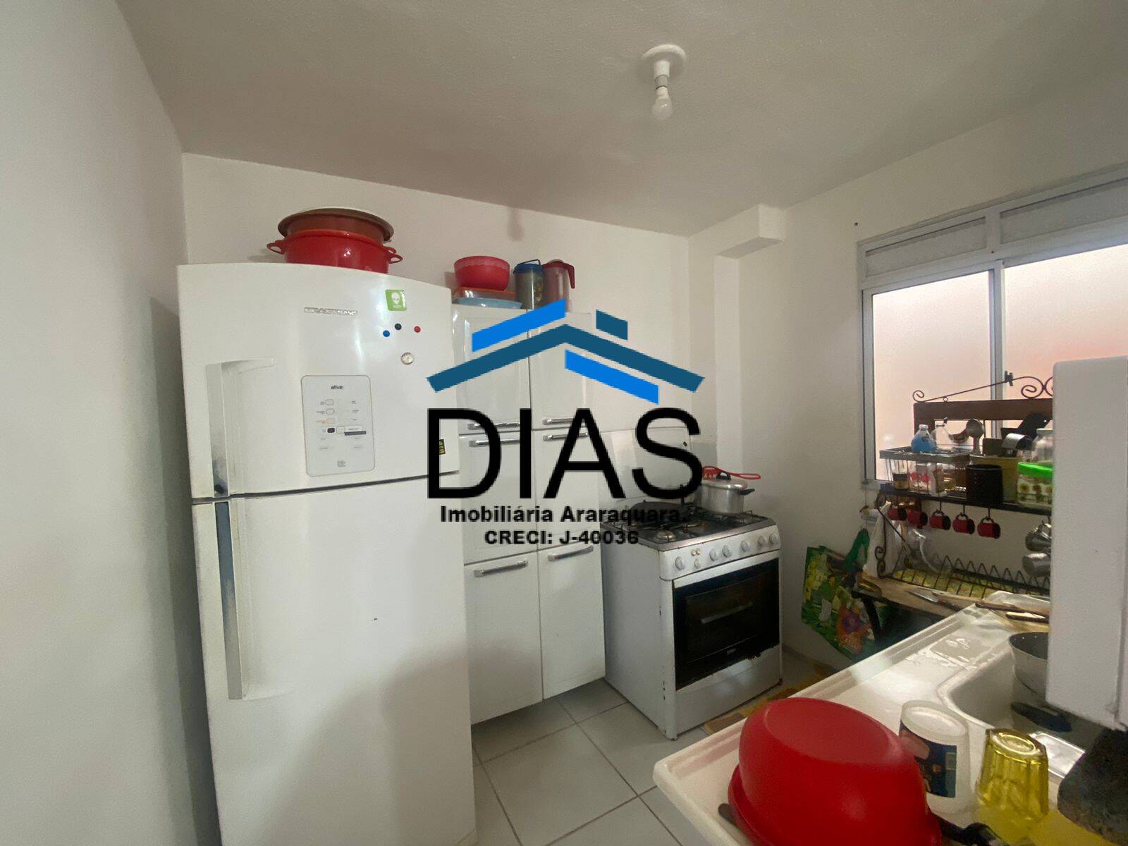 Apartamento à venda com 2 quartos, 56m² - Foto 3