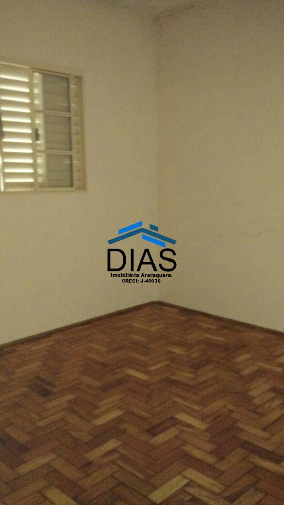 Casa à venda com 3 quartos, 186m² - Foto 3