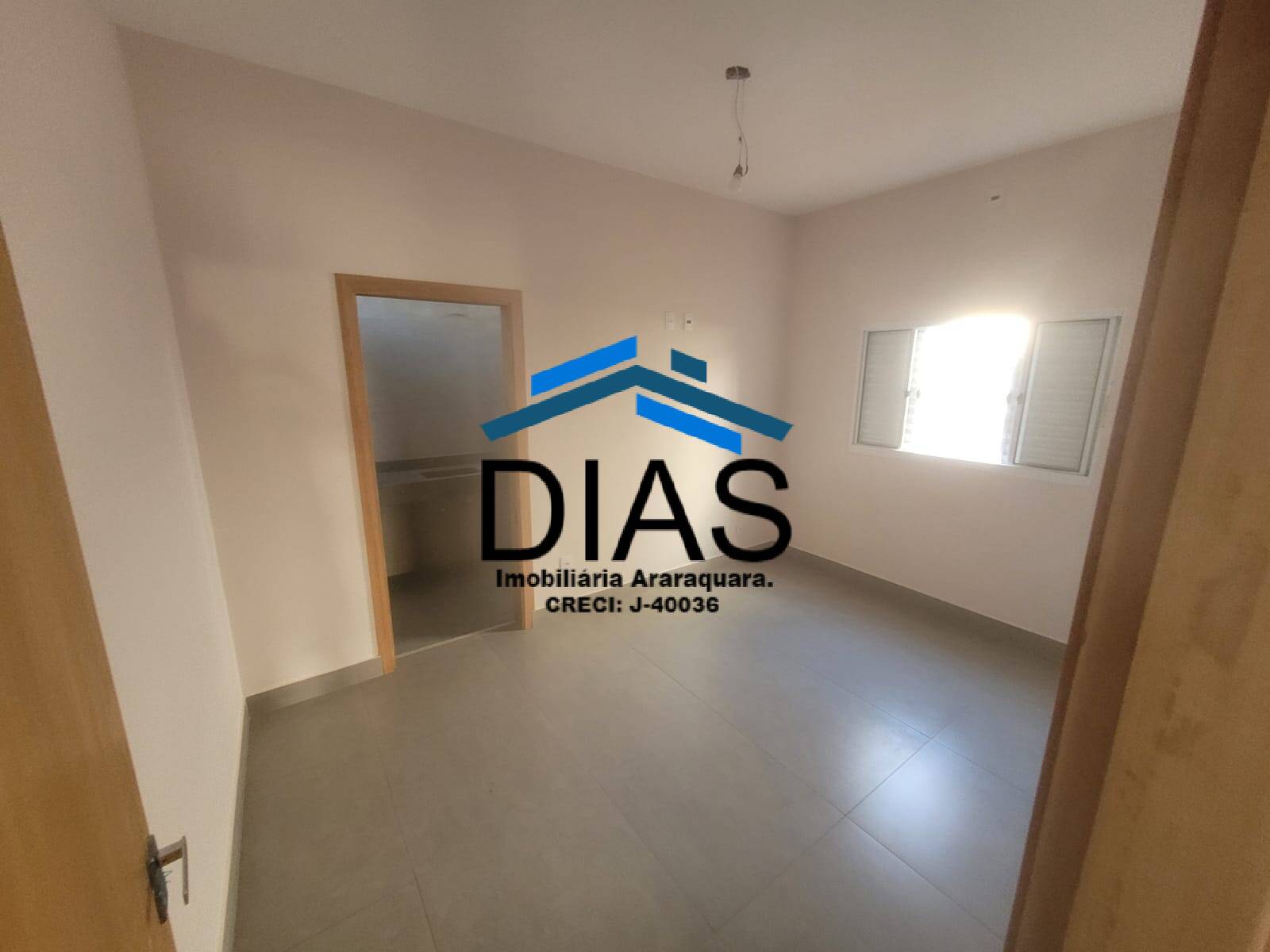 Casa à venda com 3 quartos, 110m² - Foto 16