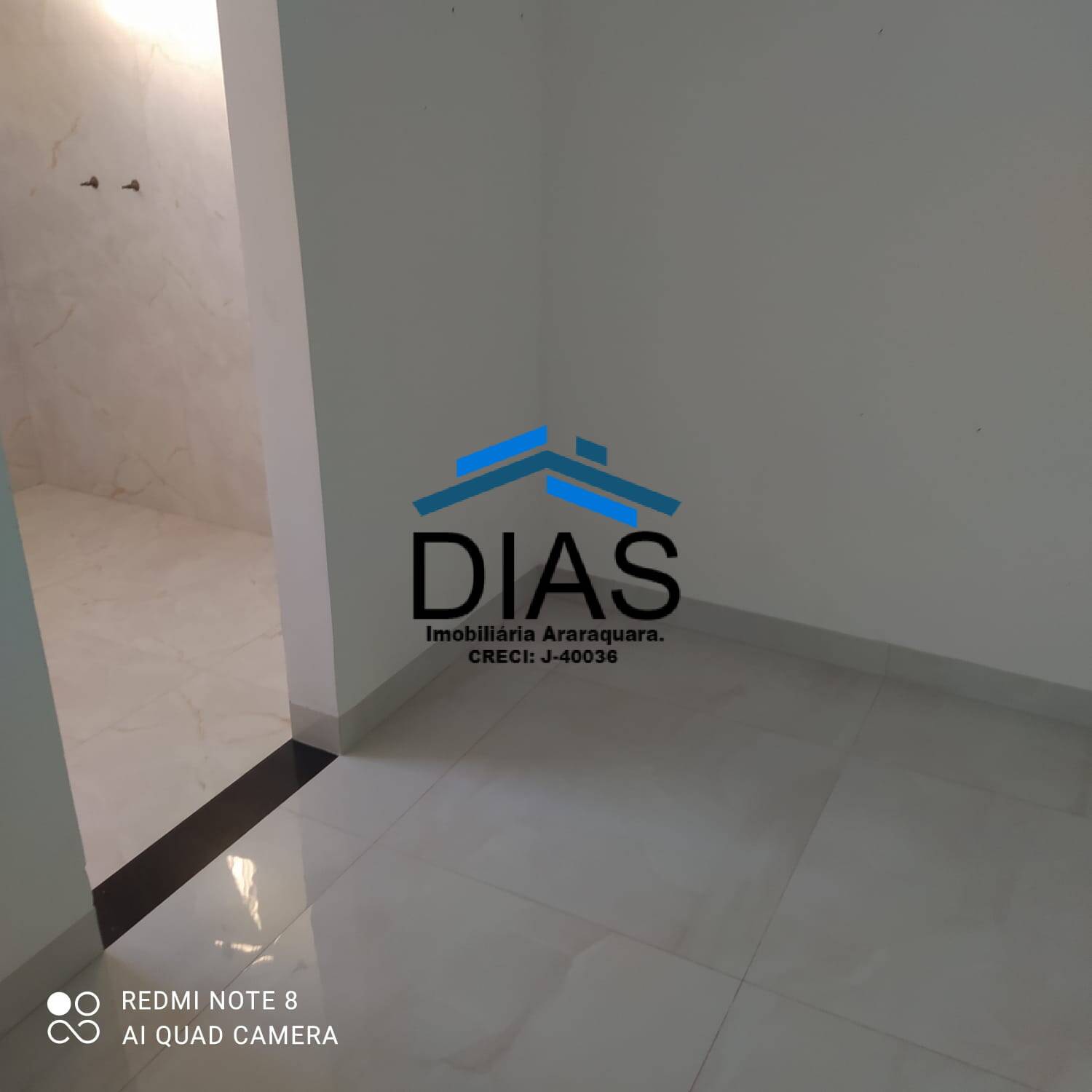 Casa à venda com 3 quartos, 204m² - Foto 13