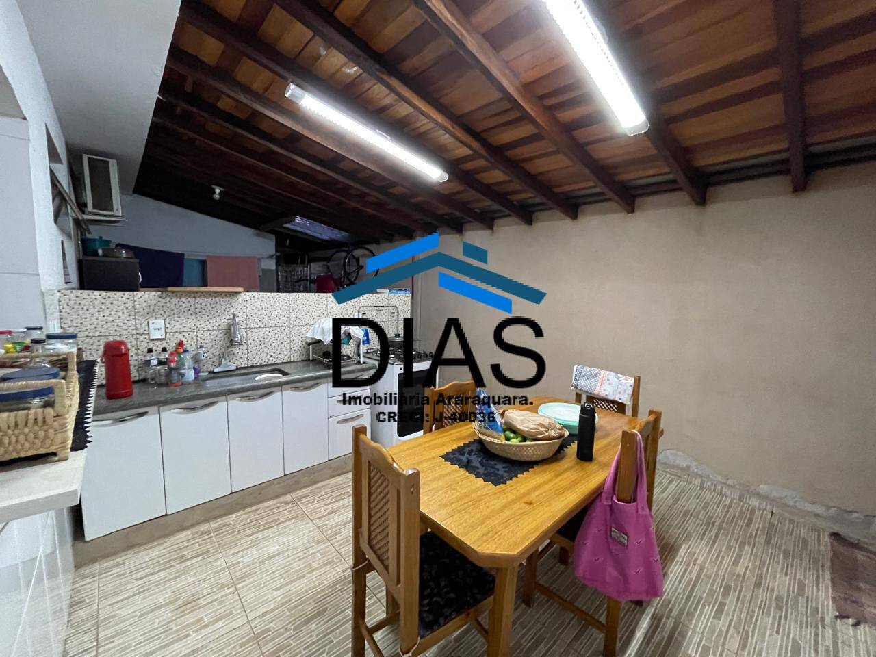 Casa à venda com 2 quartos, 135m² - Foto 6