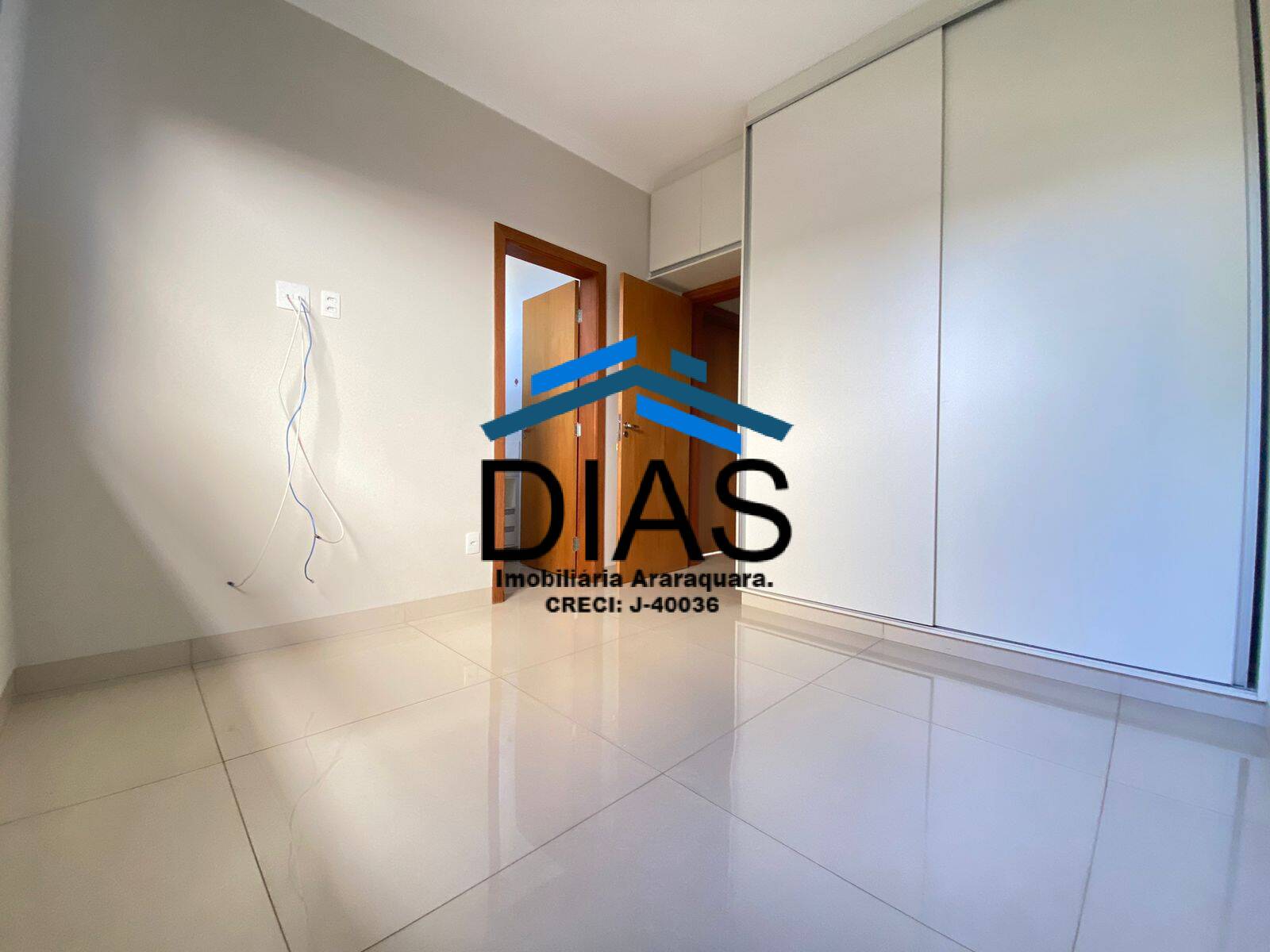 Casa à venda com 3 quartos, 190m² - Foto 12