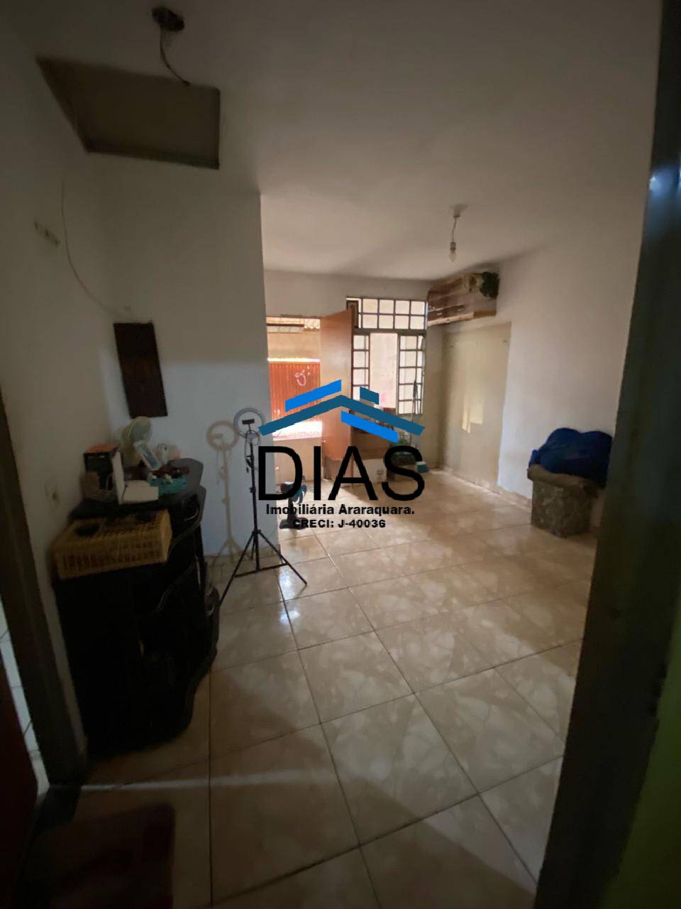 Casa à venda com 3 quartos, 99m² - Foto 3