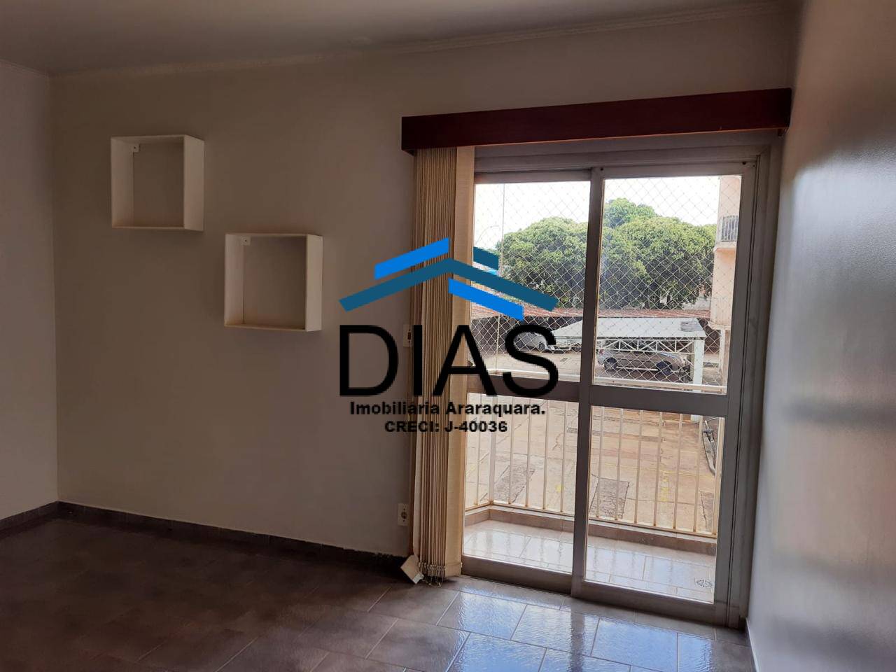 Apartamento à venda com 2 quartos, 57m² - Foto 2