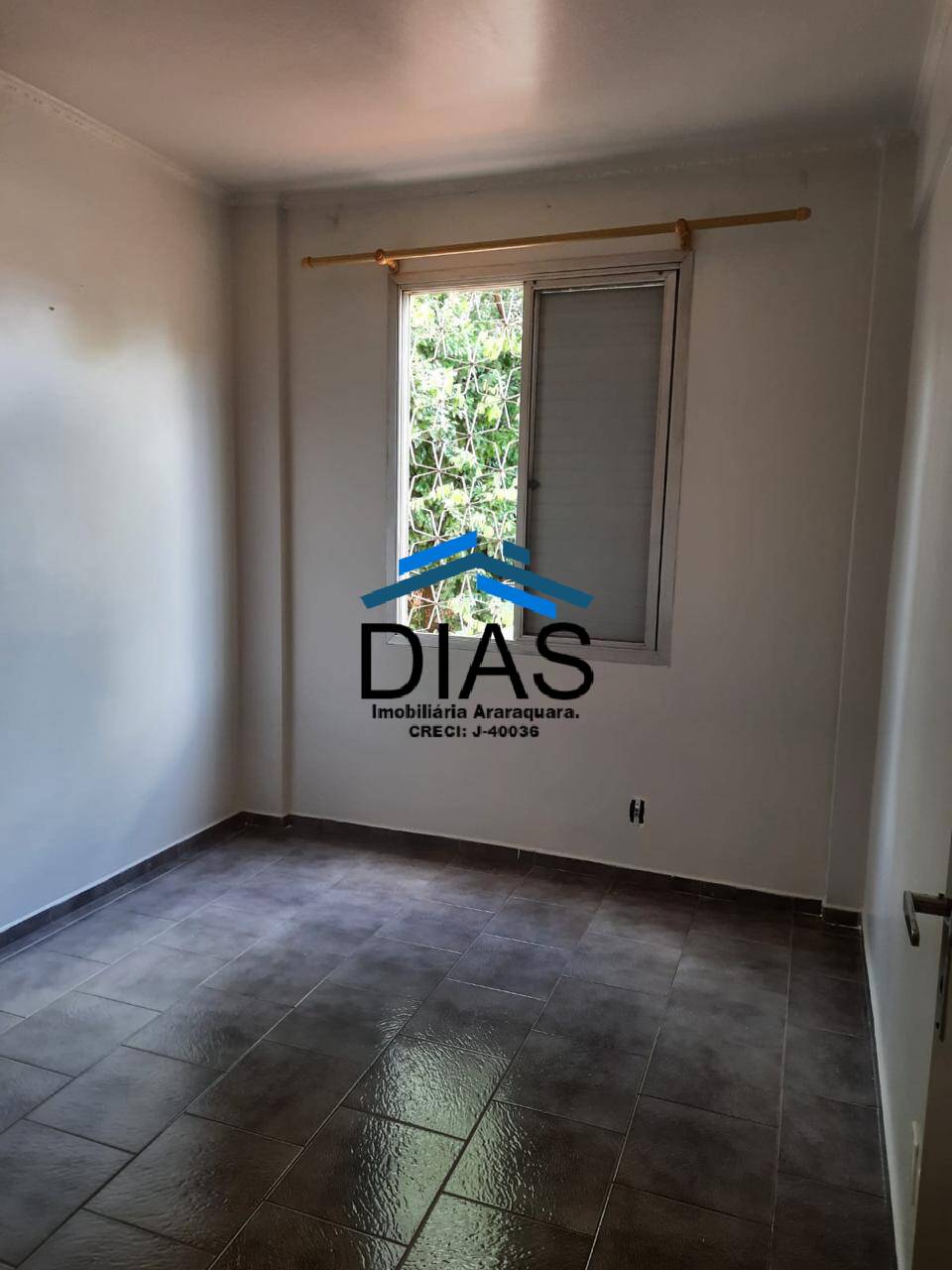 Apartamento à venda com 2 quartos, 57m² - Foto 11