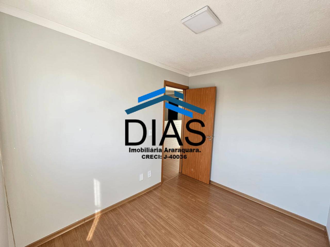 Apartamento à venda com 2 quartos, 39m² - Foto 10