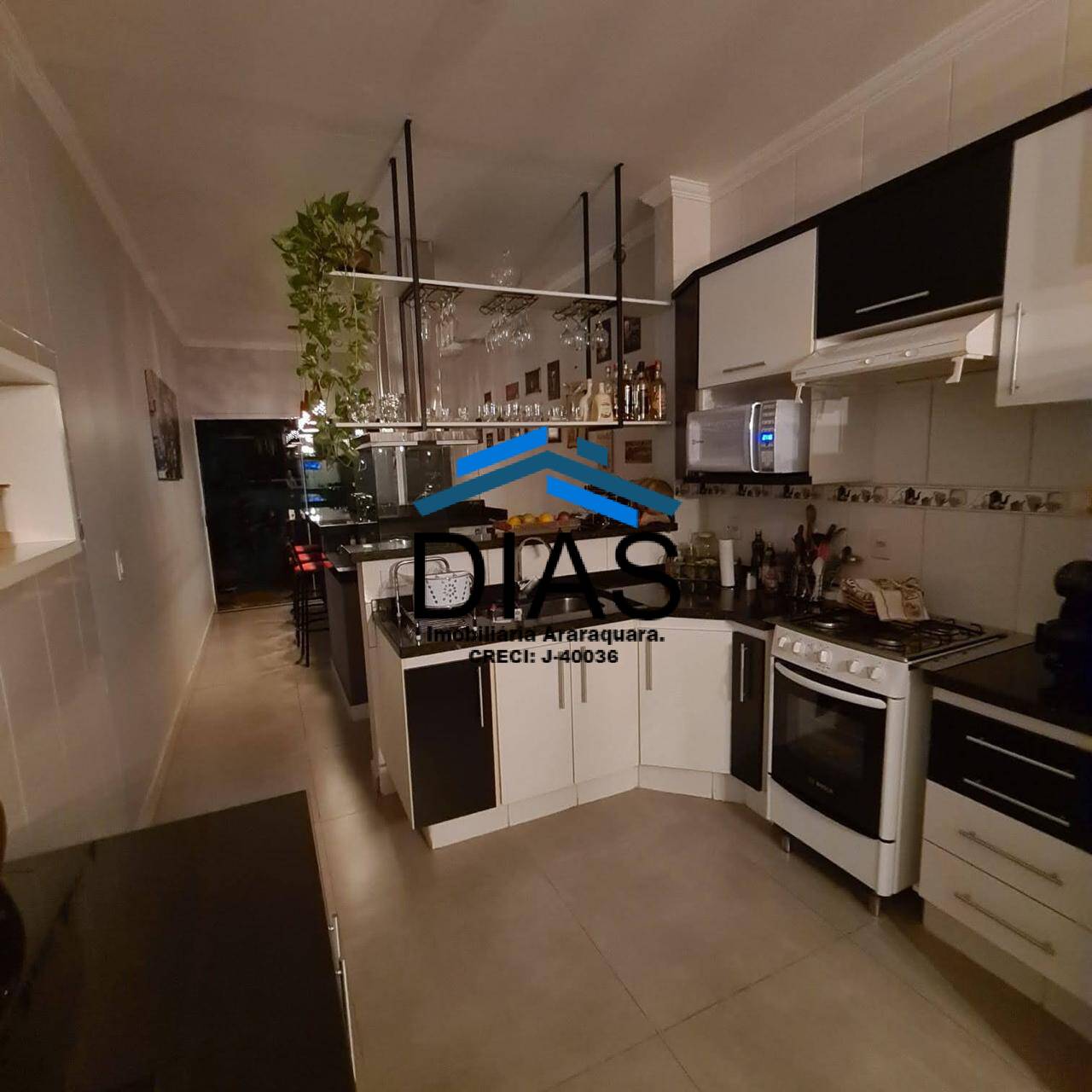 Casa à venda com 2 quartos, 88m² - Foto 5