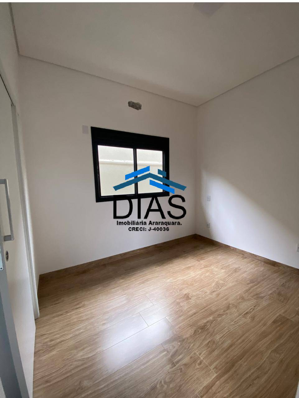 Casa à venda com 3 quartos, 194m² - Foto 27