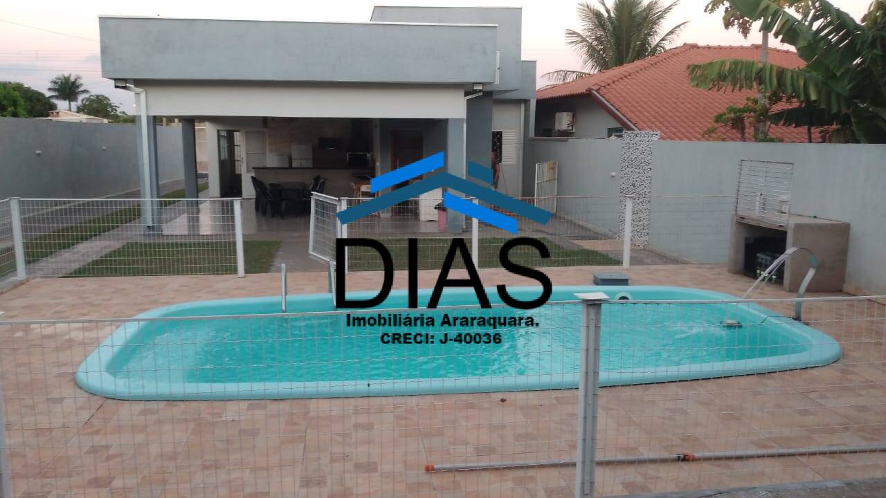 Casa à venda com 3 quartos, 114m² - Foto 9