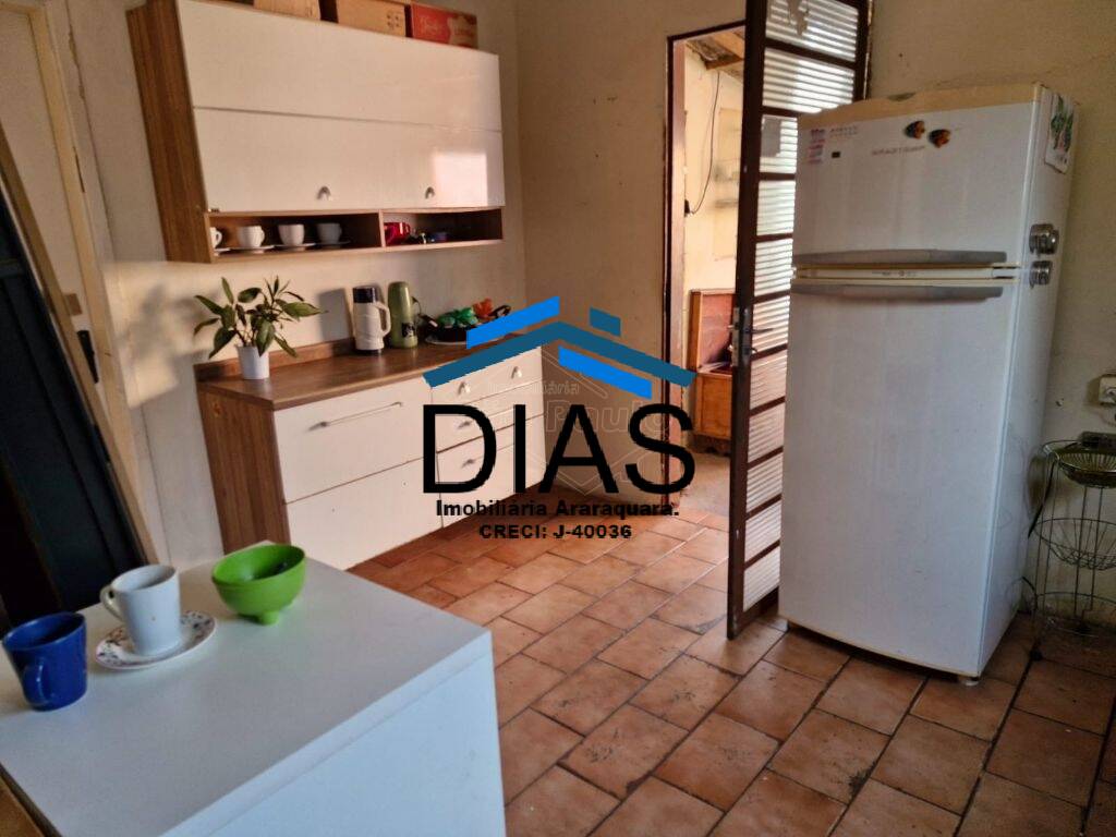 Casa à venda com 3 quartos, 185m² - Foto 4