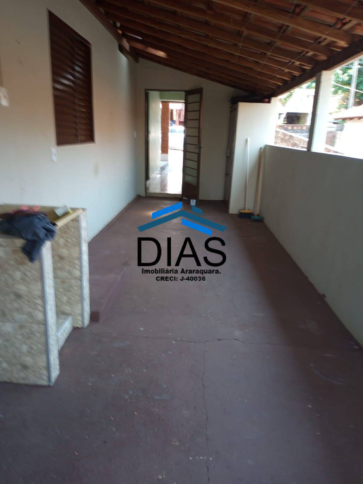 Casa à venda com 2 quartos, 203m² - Foto 8