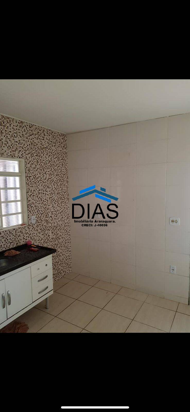 Casa à venda com 2 quartos, 138m² - Foto 4