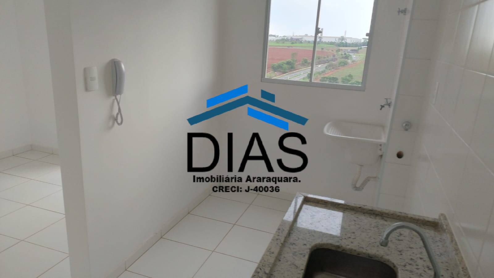 Apartamento à venda com 2 quartos, 51m² - Foto 2