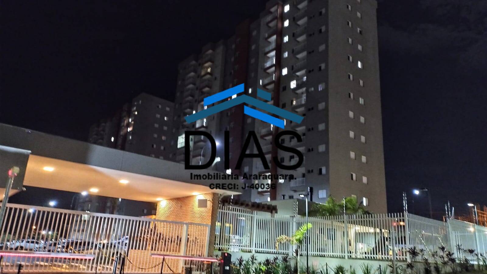 Apartamento à venda com 2 quartos, 50m² - Foto 1