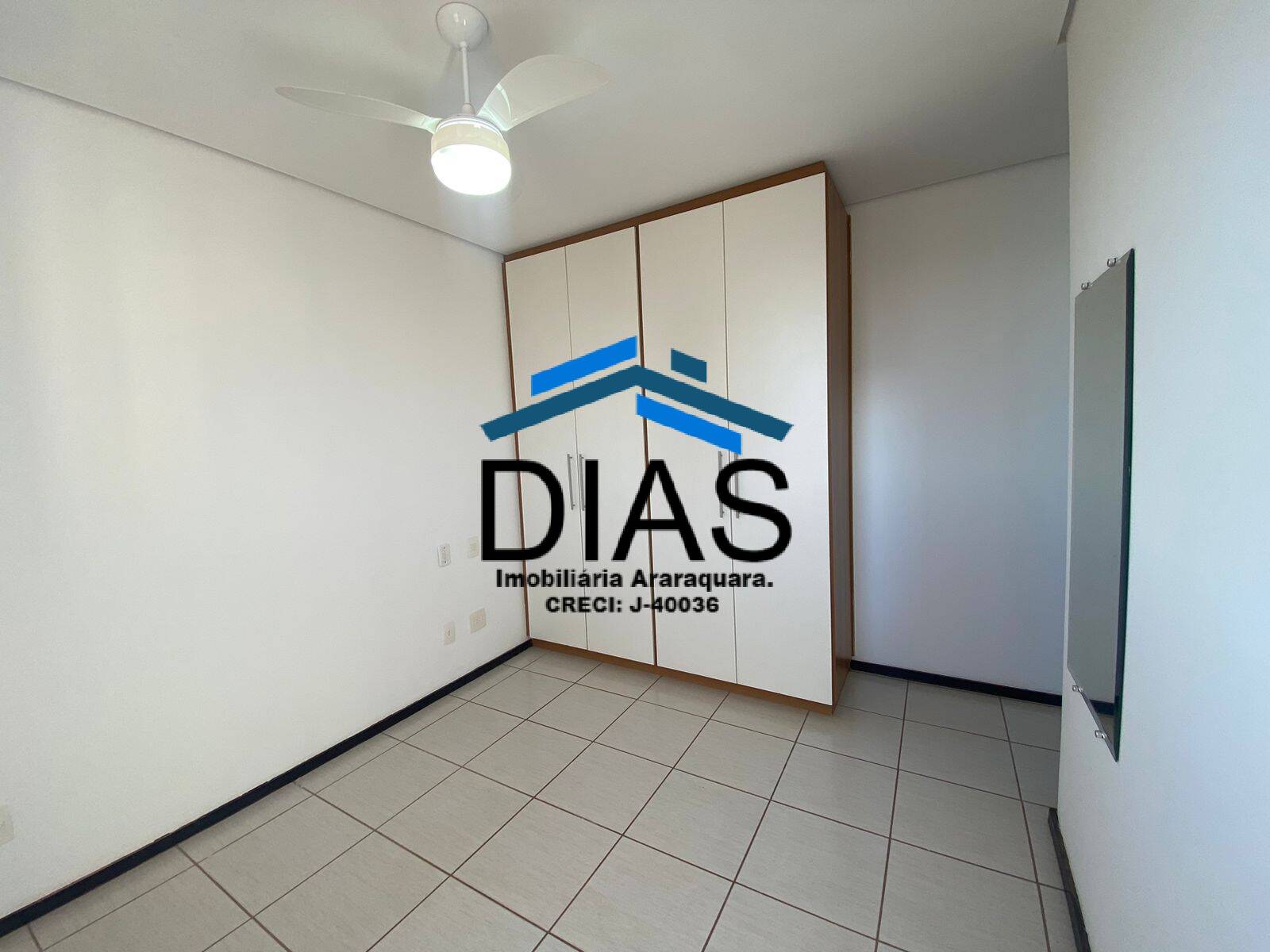 Apartamento à venda com 2 quartos, 127m² - Foto 8