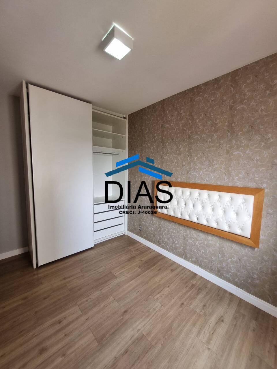 Apartamento à venda com 2 quartos, 72m² - Foto 9