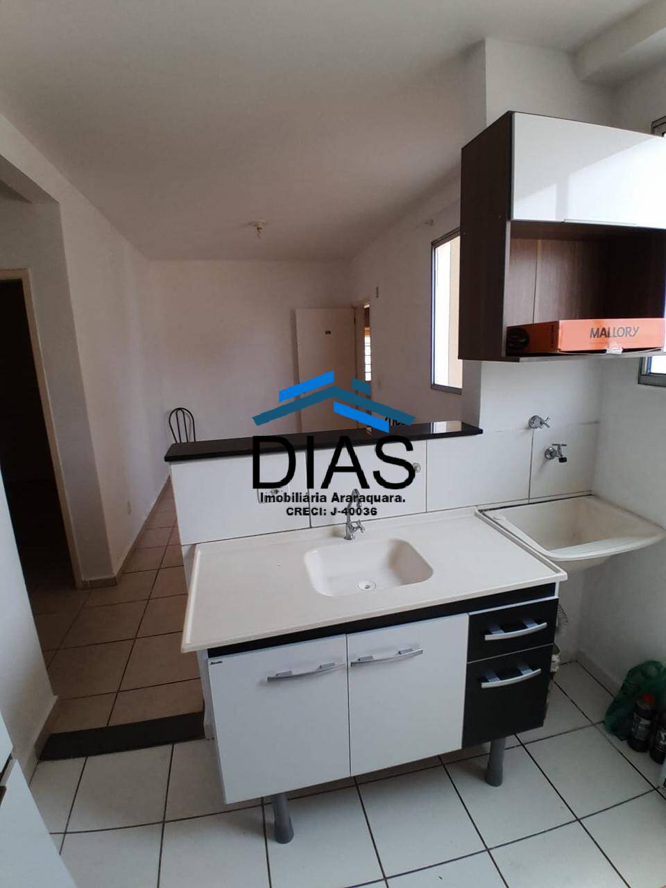 Apartamento à venda com 2 quartos, 49m² - Foto 2