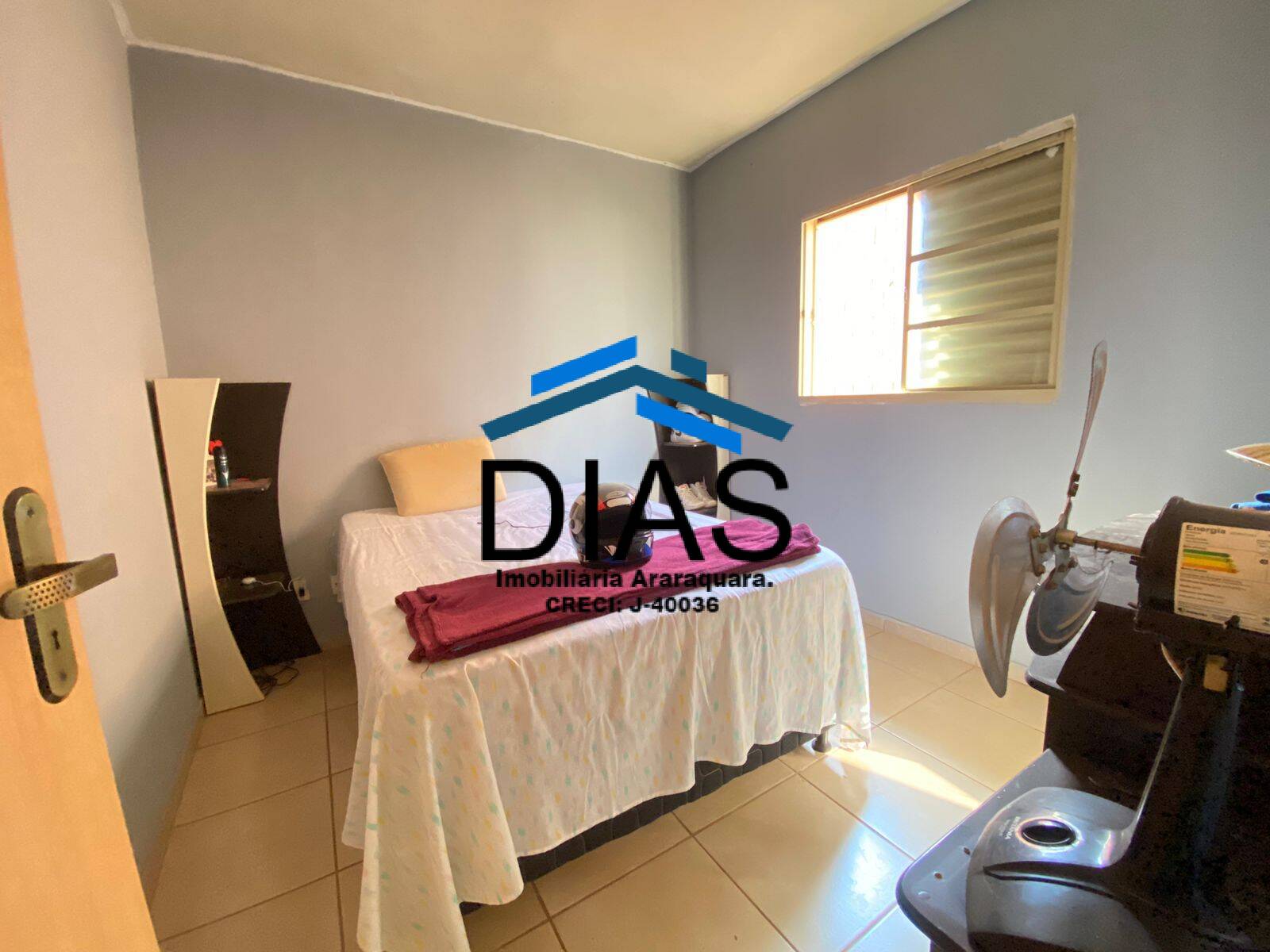 Casa à venda com 2 quartos, 41m² - Foto 8