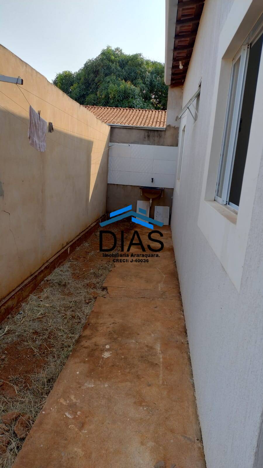 Casa à venda com 2 quartos, 50m² - Foto 11