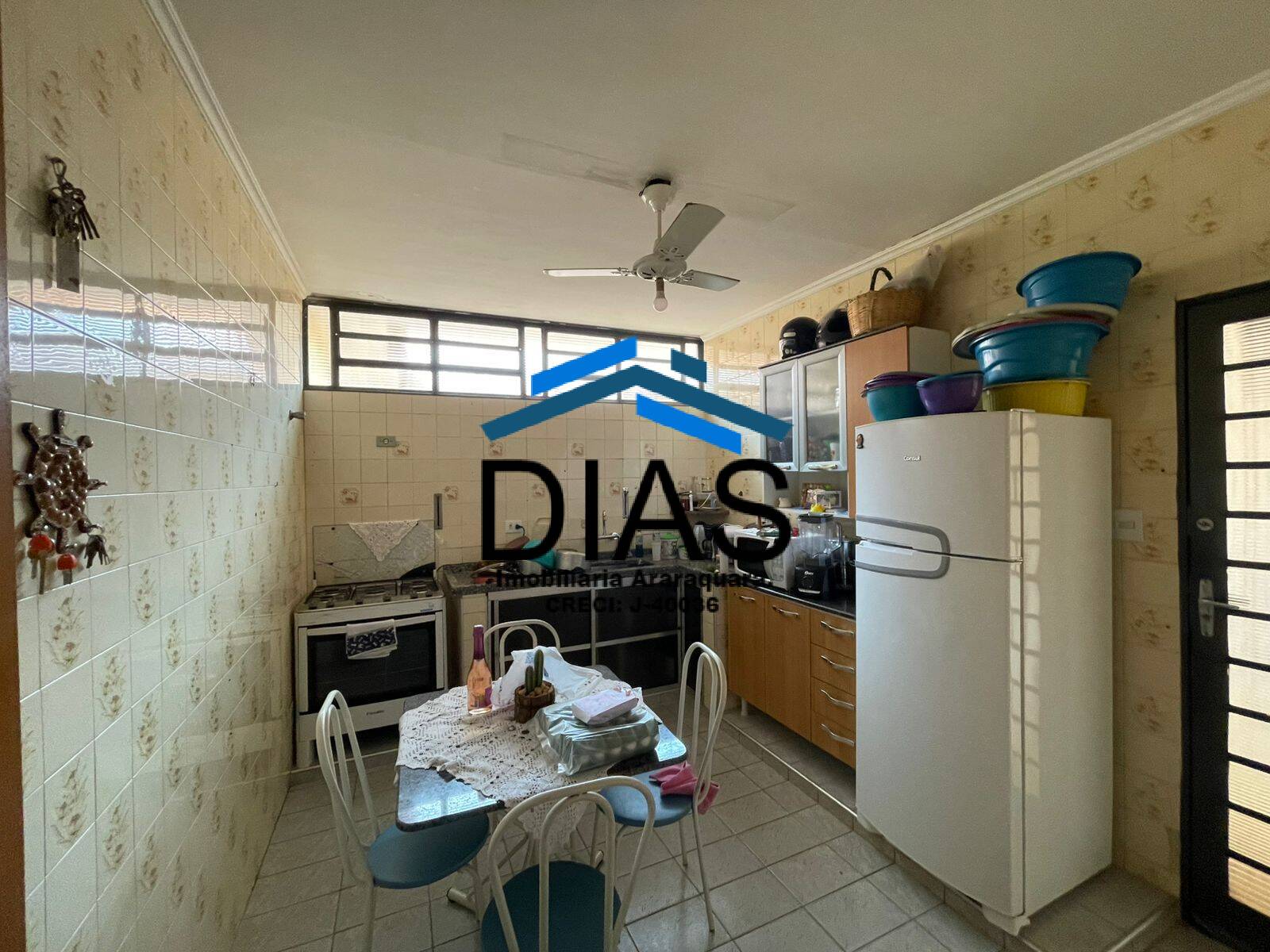 Apartamento à venda com 3 quartos, 172m² - Foto 9