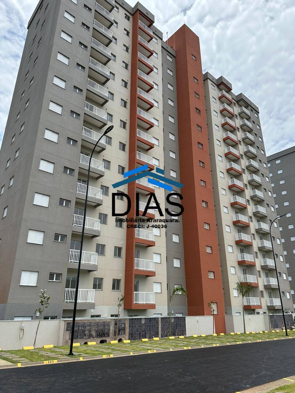 Apartamento à venda com 2 quartos, 51m² - Foto 2